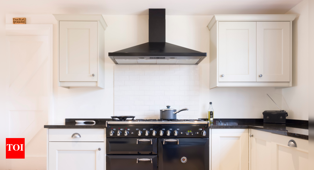 Modular Kitchen Chimney Options for a Modern Way to Keep Your Kitchen Smoke Free - Vimarsana News