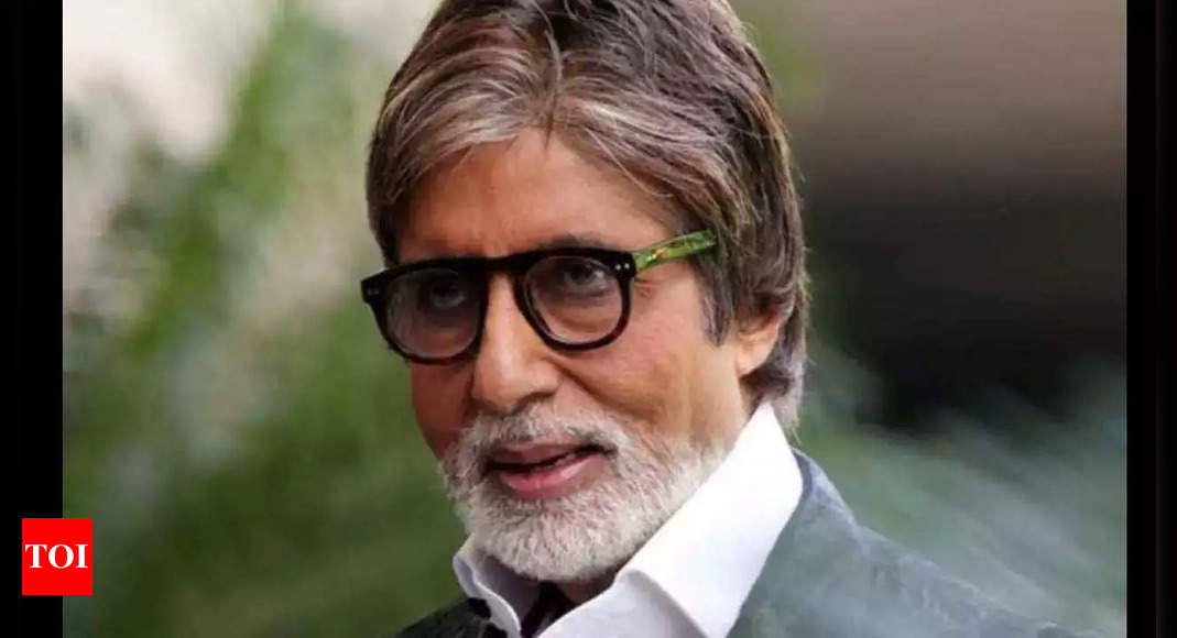 HERE’s what is keeping Amitabh Bachchan frustrated and away from his blog | Hindi Movie News