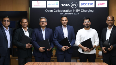 Tata Motors collaborates with four CPOs to deploy 10,000 EV charging stations by FY25