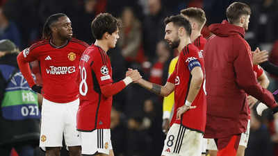 Champions League: Manchester United lose to Bayern Munich, out of Europe with a whimper