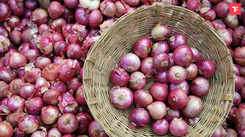 Watch: 10 benefits of consuming raw onions