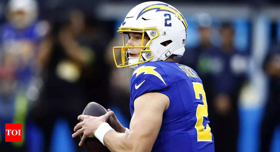 Easton Stick steps into spotlight as Chargers' starting QB in place of