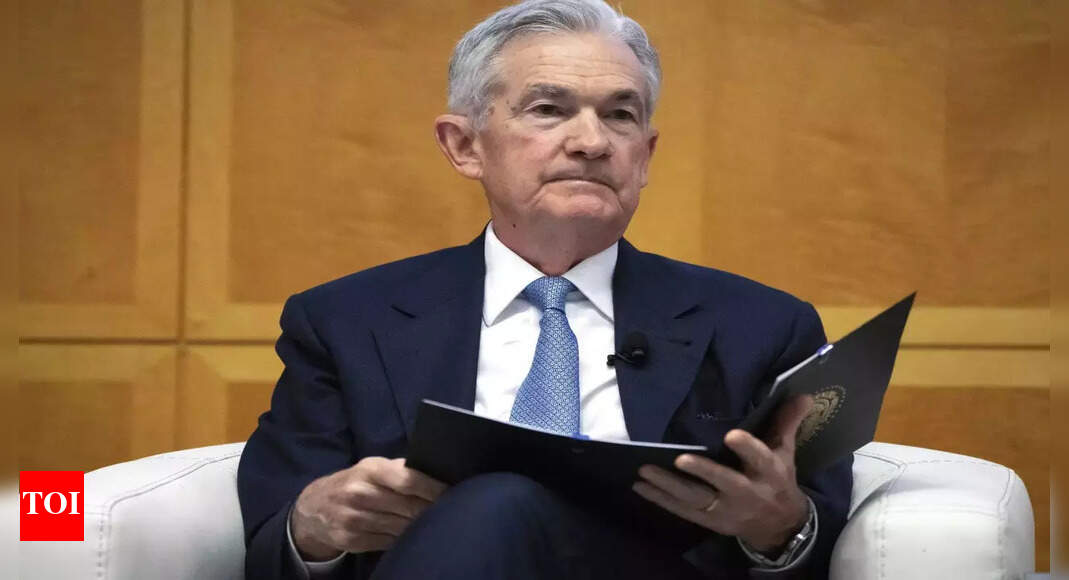 US Federal Reserve likely to leave rates unchanged, signal drop in 2024 – Times of India