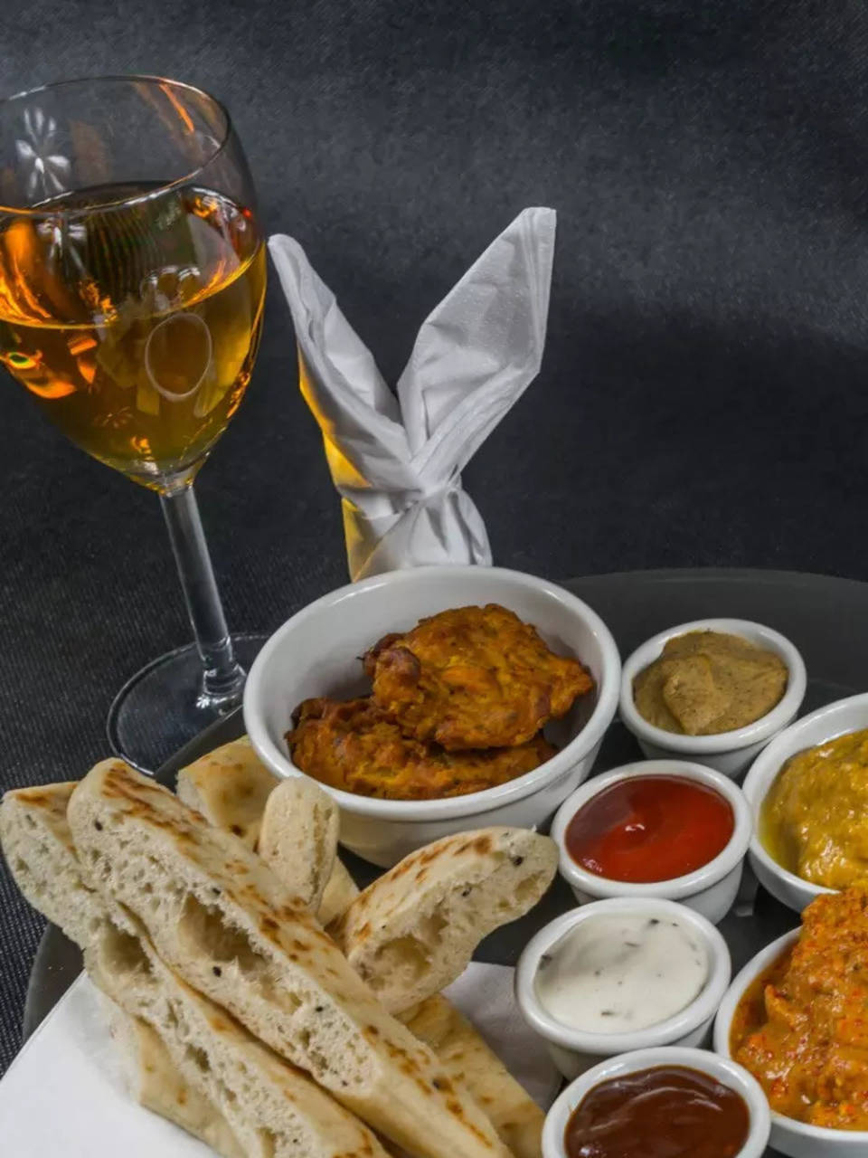 Wine with indian deals food