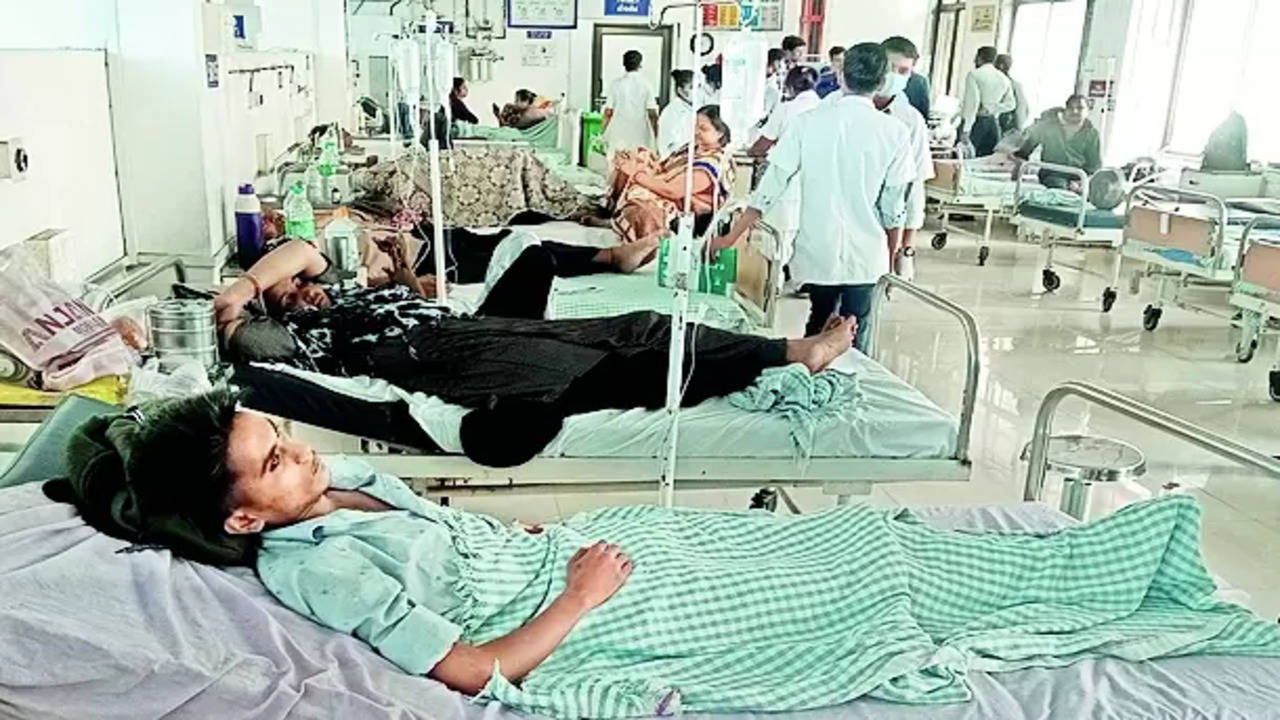 11 admitted to hospital after gas leak in Vesu, Surat