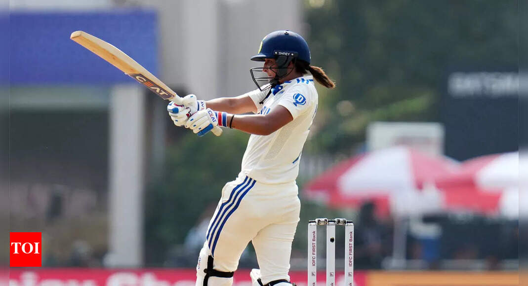 Live Score: India vs England, one-off women's Test, Day 1