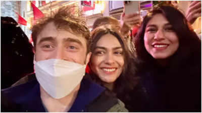 Mrunal Thakur shares fan-girl moment with 'Harry Potter' star Daniel Radcliffe