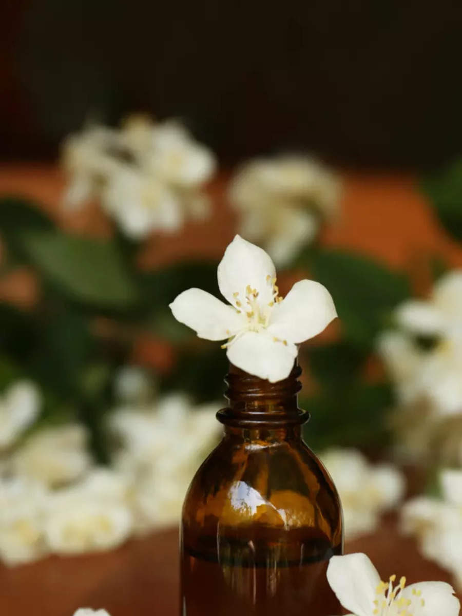 how-to-make-jasmine-oil-for-hair-growth-times-of-india