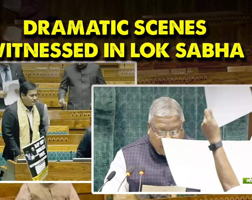 
Parliament Security Breach: Lok Sabha Adjourned, Sonia Gandhi meets MPs
