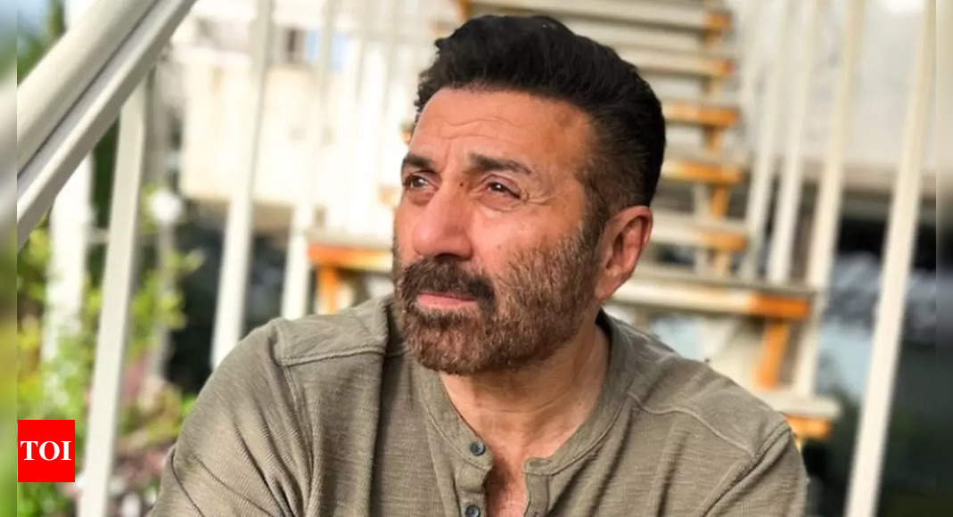 Sunny Deol opens up on the viral ‘drinking’ video, asserts it was part of a shoot | Hindi Movie News