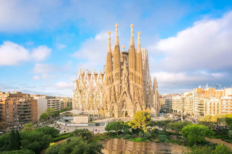 Sagrada Fam&iacute;lia in Barcelona, Spain