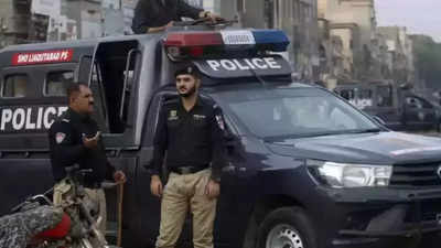 Police headquarters, checkpost come under attack in Pakistan, 5 law enforcement officials killed