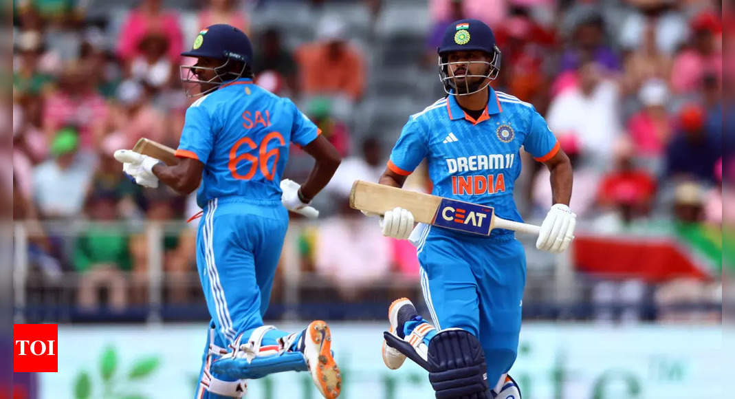 Live Cricket Score: India vs South Africa, 1st ODI, Kingsmead - India beat  SA by six wickets to take 1-0 lead - The Times of India