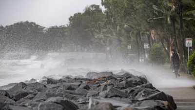 Northeastern Australia hit by 'life-threatening' flooding