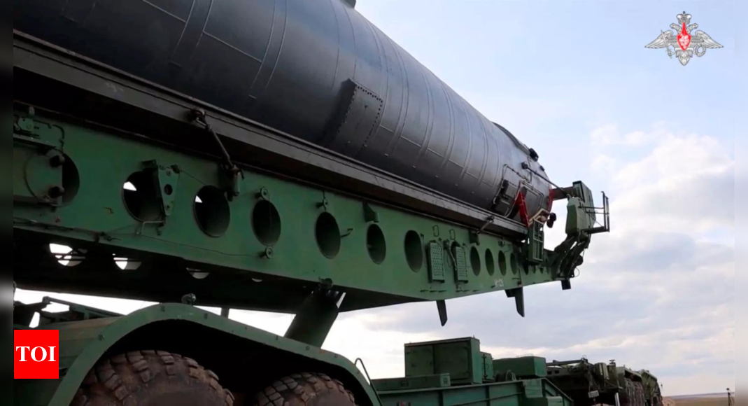 Russia loads new intercontinental ballistic missile into silo south of Moscow