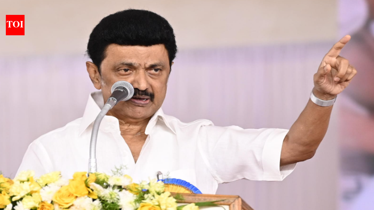 Stalin leaves for Delhi to attend INDIA bloc meeting, seeks appointment ...