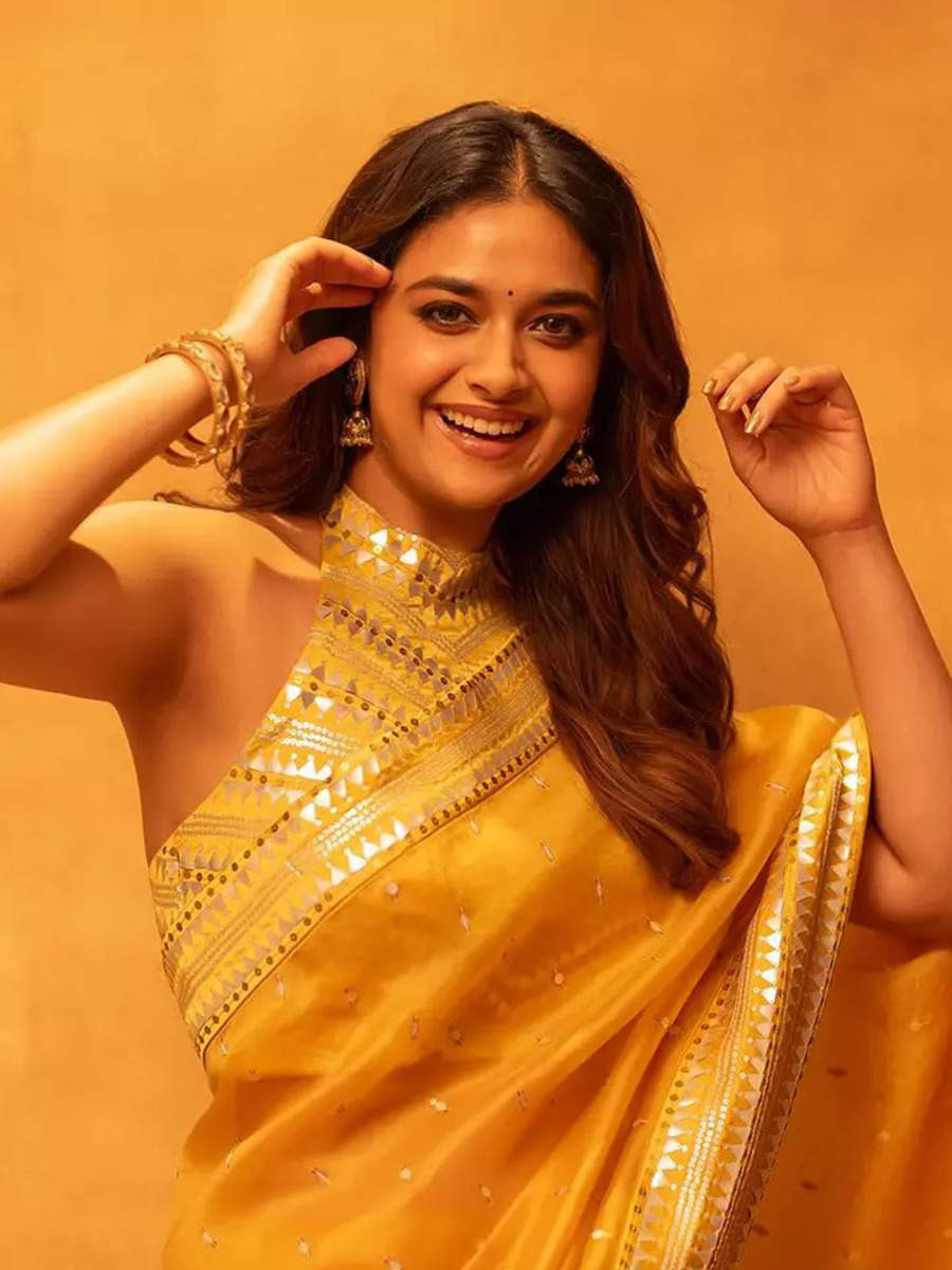 Keerthy Suresh Stuns In Turning Heads With Her Elegance In Yellow Saree Times Of India 