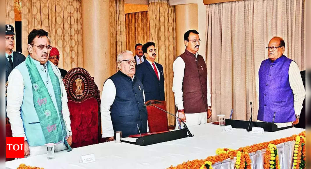 Saraf sworn in as pro-tem Speaker, will administer oath to all legislators