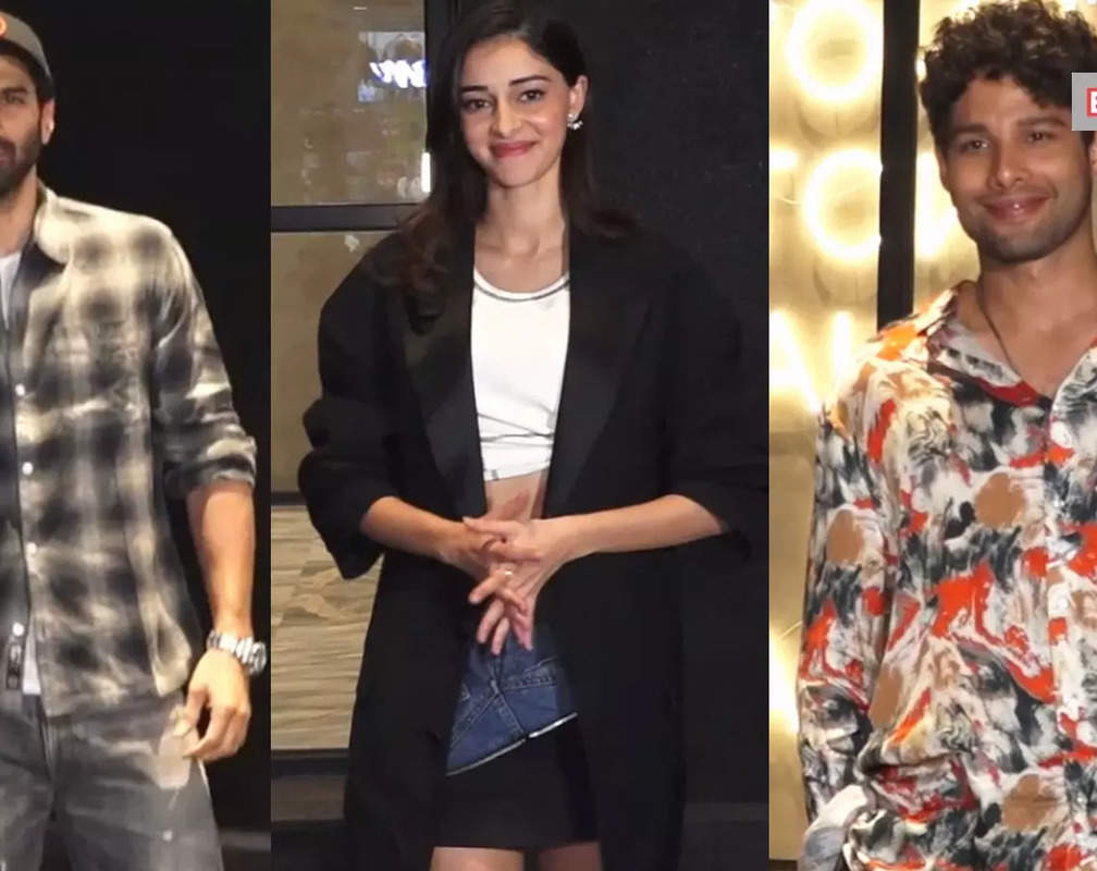
Ananya Panday's rumoured beau Aditya Roy Kapur and BFF Suhana attend 'Kho Gaye Hum Kahan' screening
