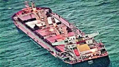 Navy evacuates from hijacked vessel sailor hurt in firing