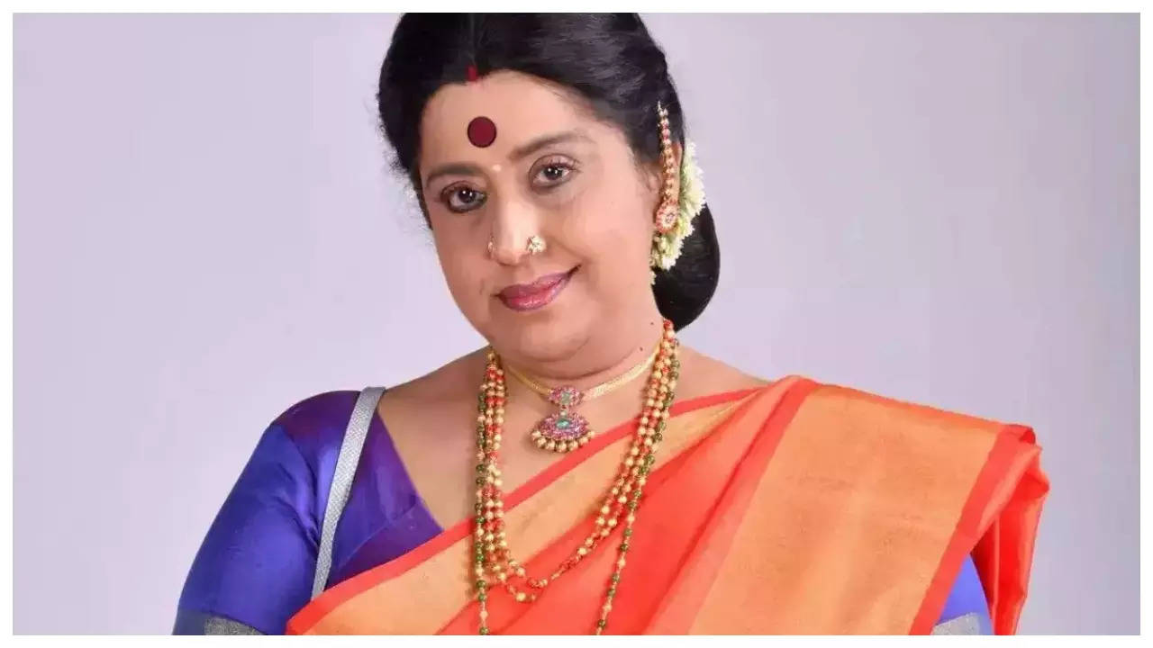 Hema Chaudhary Health News: Kannada actress Hema Chaudhary hospitalised for  brain hemorrhage; condition critical: Report | - Times of India