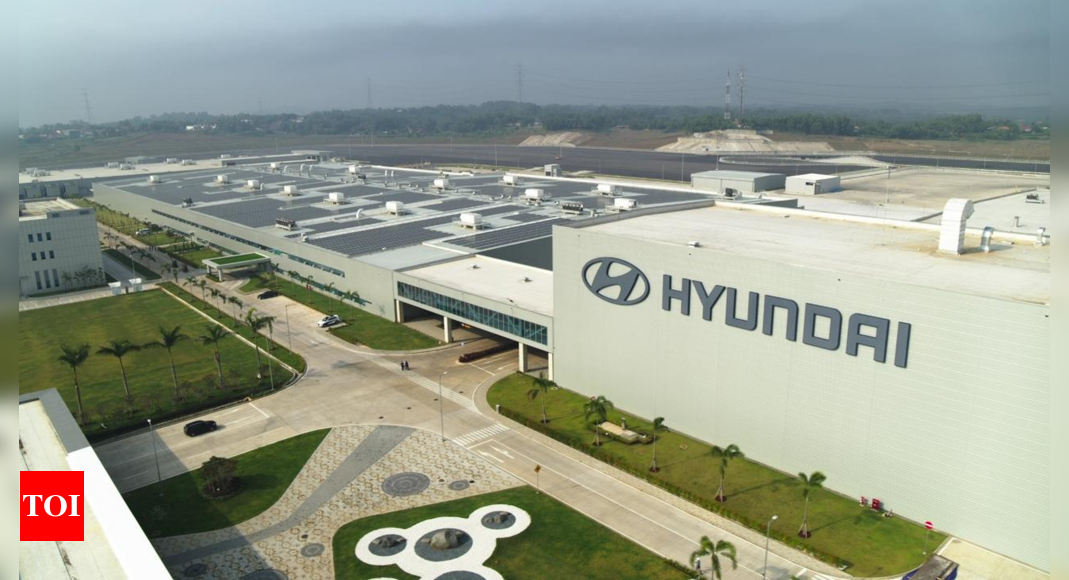 Hyundai Motor to shut South Korean parts plants in pivot toward EVs – Times of India