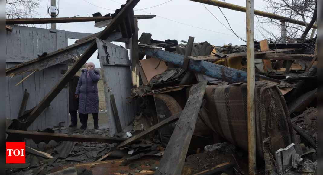 Kyiv says 3 killed, 5 wounded in Russian shelling in east Ukraine