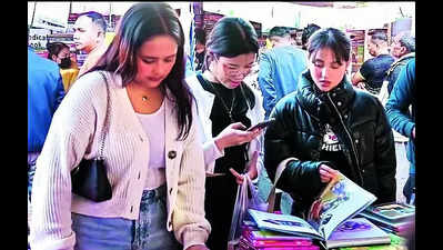 Despite unrest, Imphal book fair draws crowds