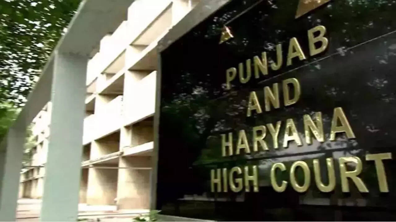 Sexual harassment of students by Jind and Uchana principals: Haryana  Assembly forms committee and issues reference | Chandigarh News - Times of  India