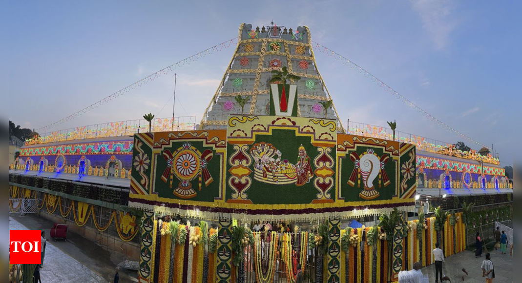 Vaikunta Ekadasi VVIPs queue up to Tirumala in large numbers for