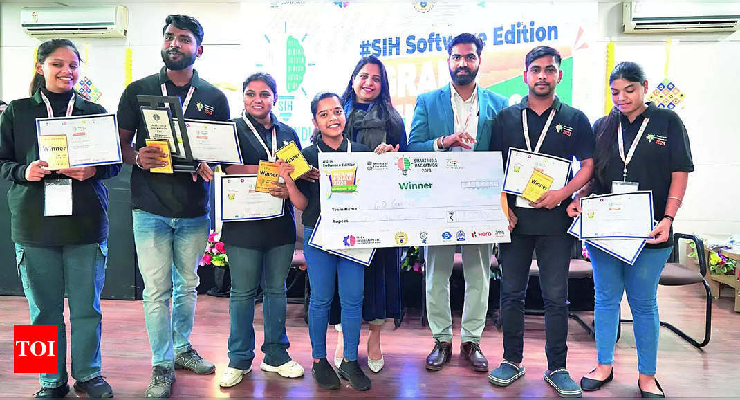 Smart India Hackathon: Go Green Wins Smart India Hackathon 2023 At IES ...