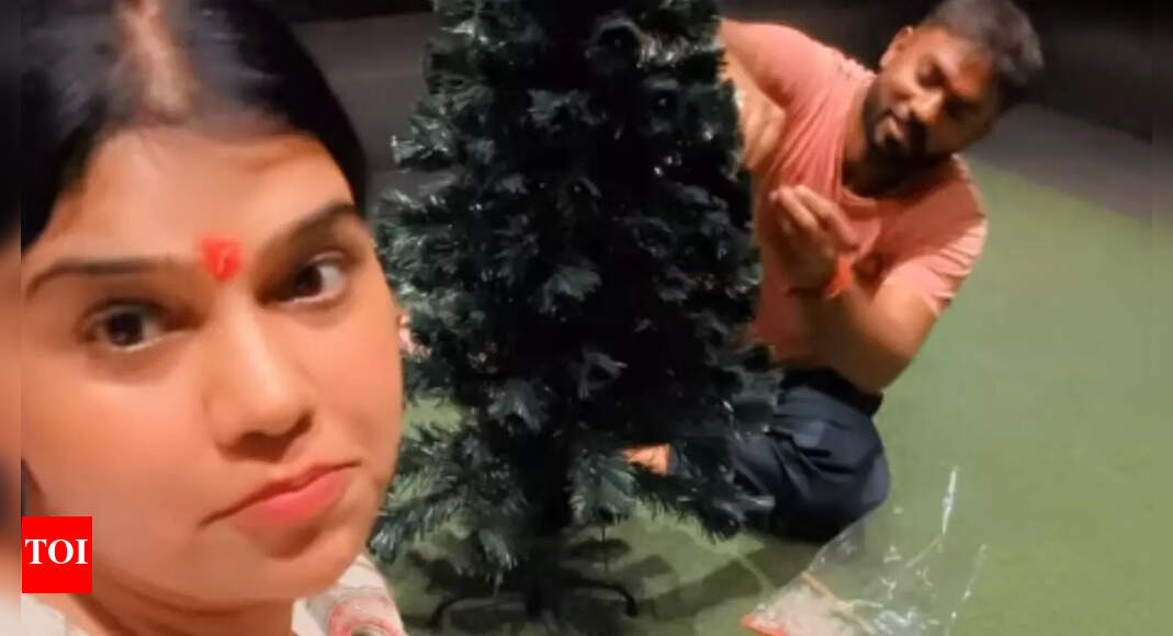 Actress Khushi Shah prepares for the Christmas Day celebration