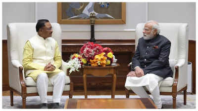 Development at forefront as Chhattisgarh CM meets PM Modi