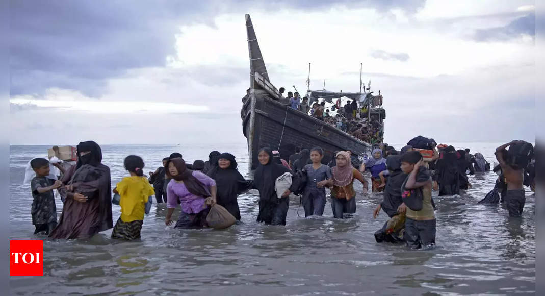 Rohingyas : l'ONU demande le sauvetage de 185 Rohingyas à la dérive dans l'océan Indien