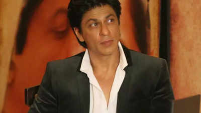 Bollywood Trivia: Do you know that 'Dunki' star Shah Rukh Khan's first earning was Rs 50?