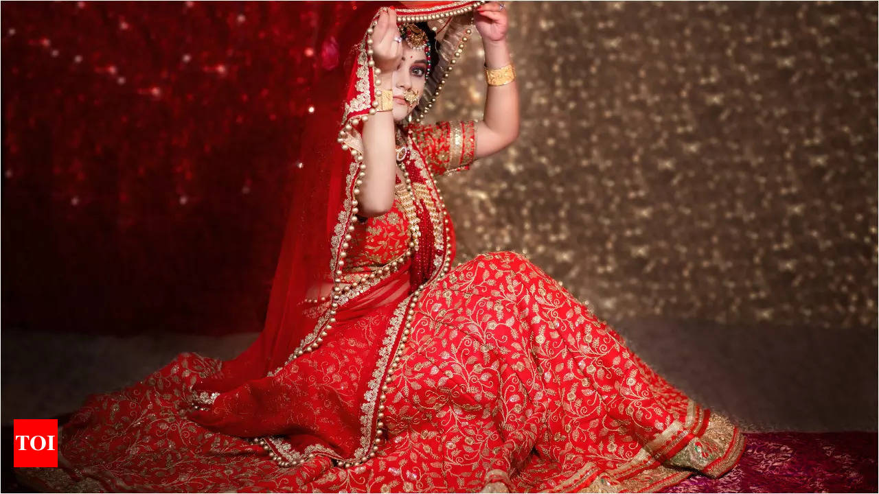 The contemporary wedding lehengas and silhouettes to choose if you're a  modern bride