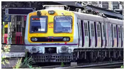 Mumbai: Western railway to run 8 special local trains between churchgate and virar on new years eve