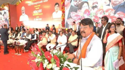Indore will be known by name of labour movement: Kailash Vijayvargiya after settlement of demands of Hukumchand Mill workers