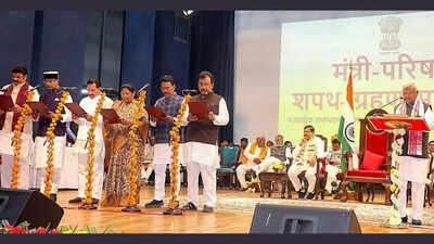 Madhya Pradesh cabinet expansion: BJP heavyweights Kailash Vijayvargiya and Prahlad Singh Patel sworn in cabinet ministers