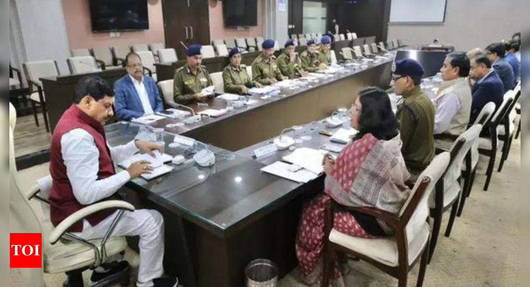 Madhya Pradesh CM Mohan Yadav holds meeting with officers in-charge of various divisions