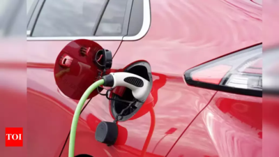 Despite Billions Invested, US Faces Challenges in Expanding Electric Vehicle Charging Infrastructure