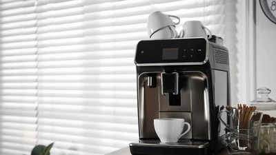 Kitchen Tips 101: How to clean a Coffee Maker at home