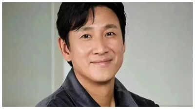 Lee Sun-kyun to be laid to rest in private funeral; police begin investigation on actor's apparent suicide