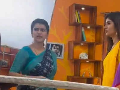 Sridevi Ashok shares a BTS video of her recent shoot from the set of Modhalum Kaadhalum; watch