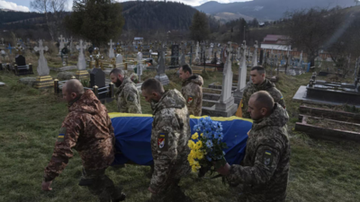 Russian drone and artillery attack kills 6 in Ukraine; knocks out power in major city