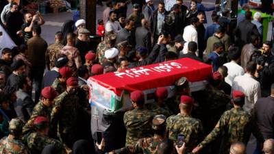 Mourners chant 'Death to Israel' at Revolutionary Guards adviser funeral