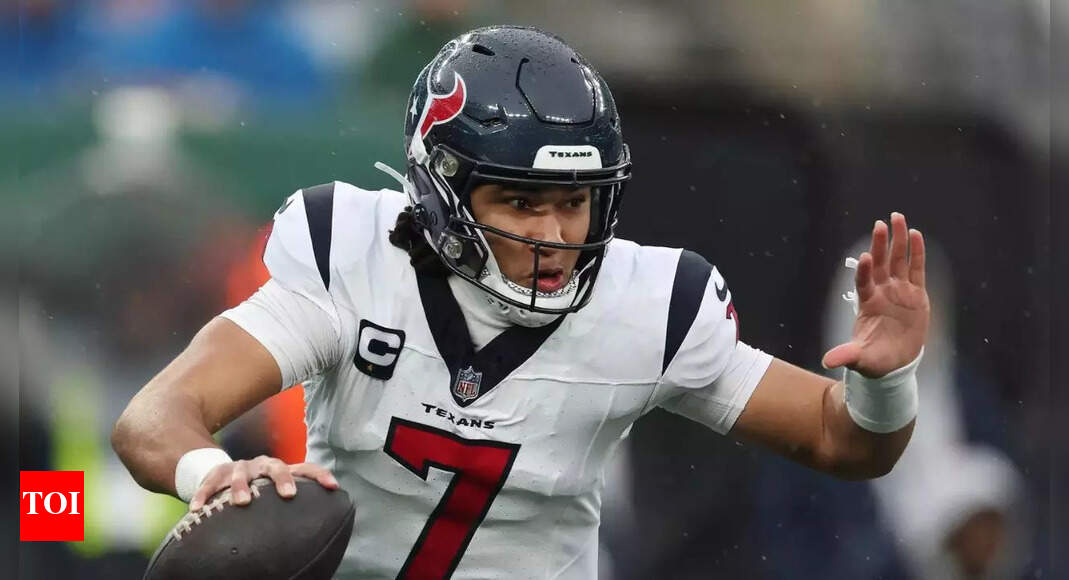 Houston Texans QB C.J. Stroud (concussion) participates at practice ...