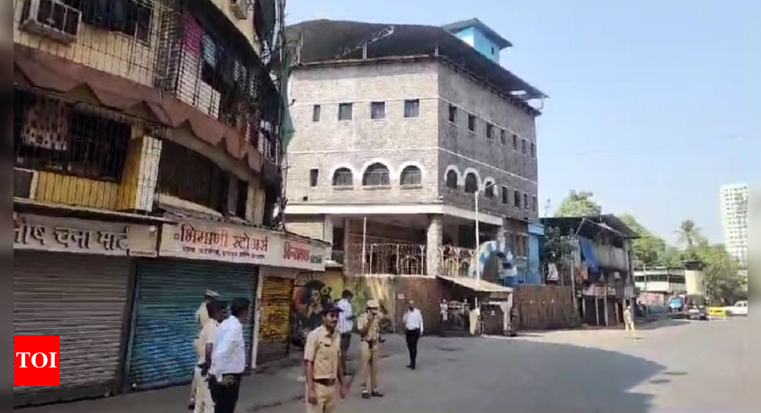 Threat to bomb synagogue in Thane, security beefed up