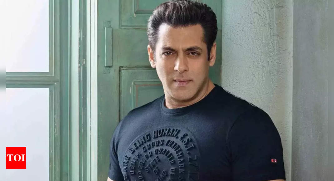 Salman Khan’s film with Karan Johar and Vishnu Vardhan to have its mahurat on THIS date at Mehboob Studio in Mumbai: Report | Hindi Movie News