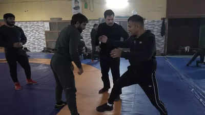 Watch: Rahul Gandhi shows Jiu-Jitsu skills during meeting with Bajrang Punia, other wrestlers